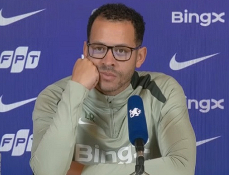 切尔西坚定支持罗塞尼尔，夏窗引援与更衣室动态成焦点